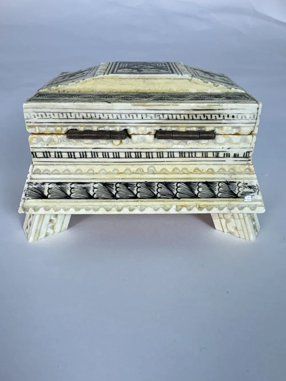 Vintage Faux Ivory Trinket Box Santo Domingo Keepsake Box Resin Jewelry Box Foot